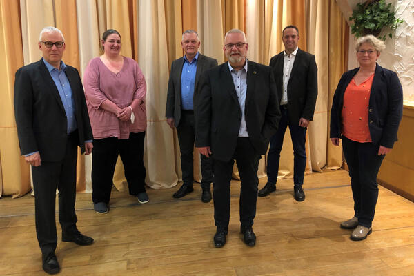 v.li.n.re.: Dr. Marco Trips, Katharina Spengler, Rainer Block, Wolfgang Moegerle, Falk-Olaf Hoppe, Nicole Dombrowski