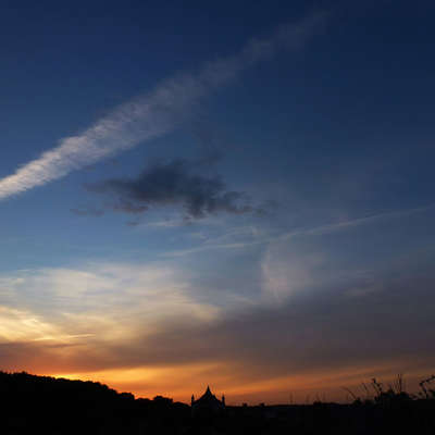 Bild vergrößern: Schloss-Derneburg-Sonnenuntergang