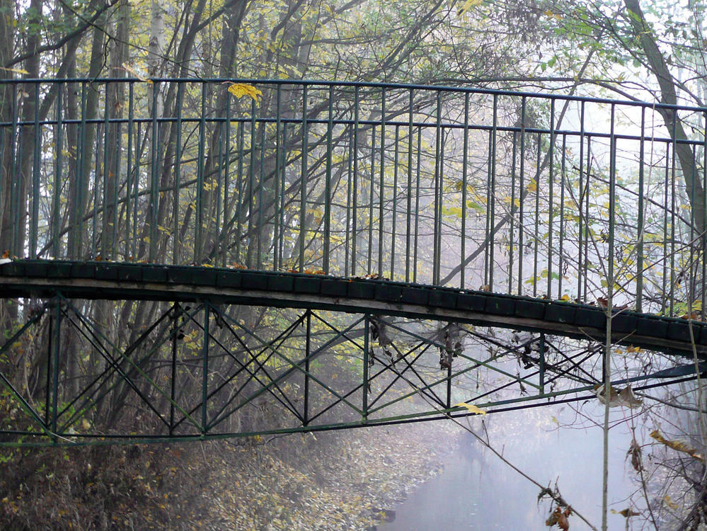 Bild vergrößern: Lavesbrücke über die Nette